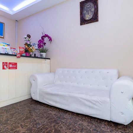 Oyo 1228 R & R Motel Johor Bahru Exteriér fotografie