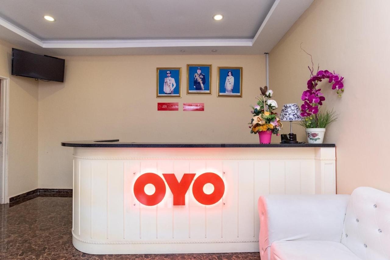 Oyo 1228 R & R Motel Johor Bahru Exteriér fotografie