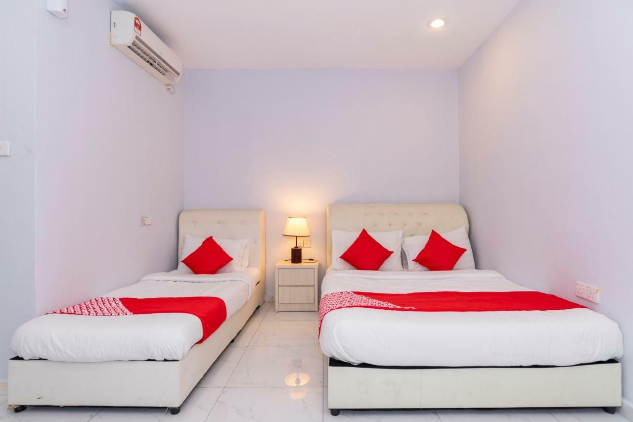Oyo 1228 R & R Motel Johor Bahru Exteriér fotografie