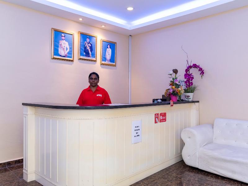 Oyo 1228 R & R Motel Johor Bahru Exteriér fotografie